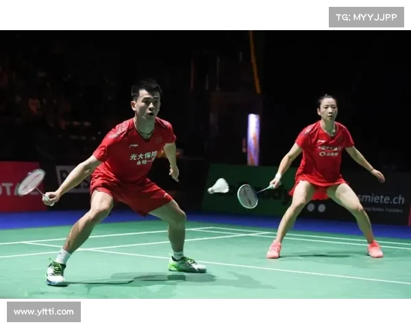 羽毛球价格再度飙升 球友吐槽每月消费上千难以承受